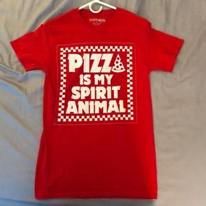 Small red pizza graphic tee